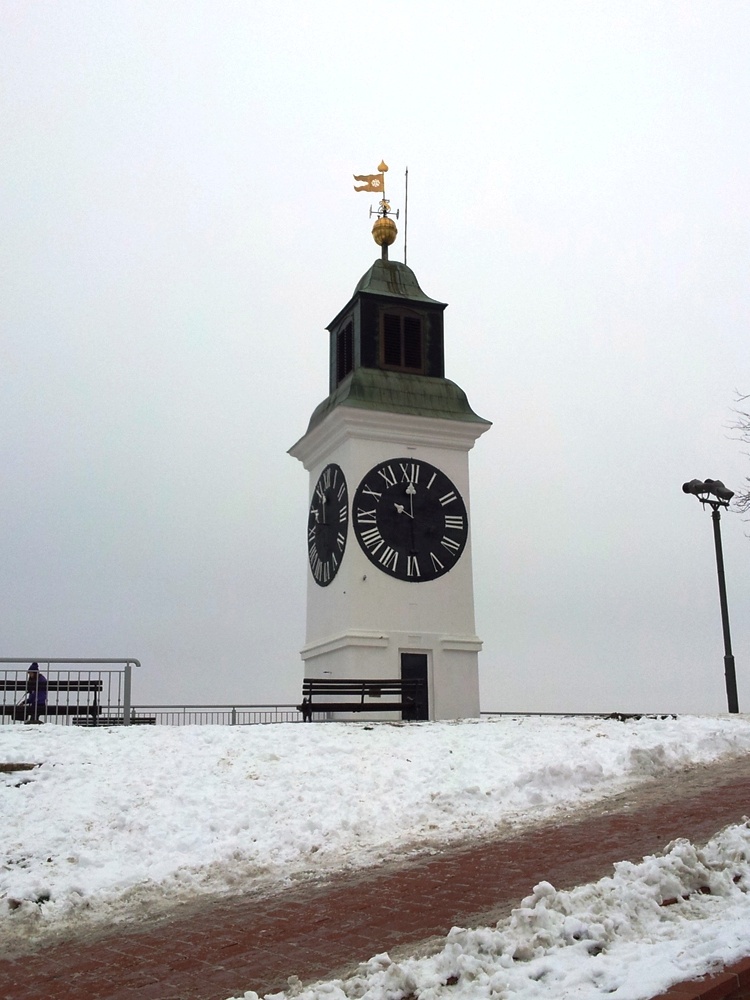 Часовая башня в Нови-Саде